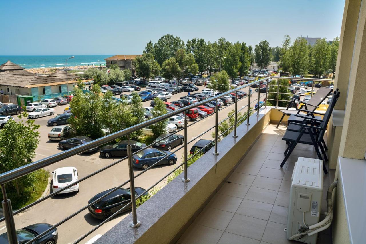 Oceana Summerland Apartment Mamaia Bagian luar foto