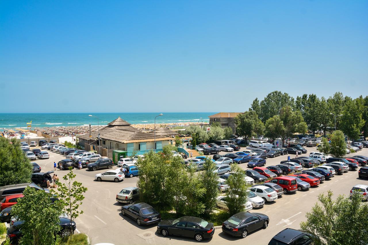 Oceana Summerland Apartment Mamaia Bagian luar foto