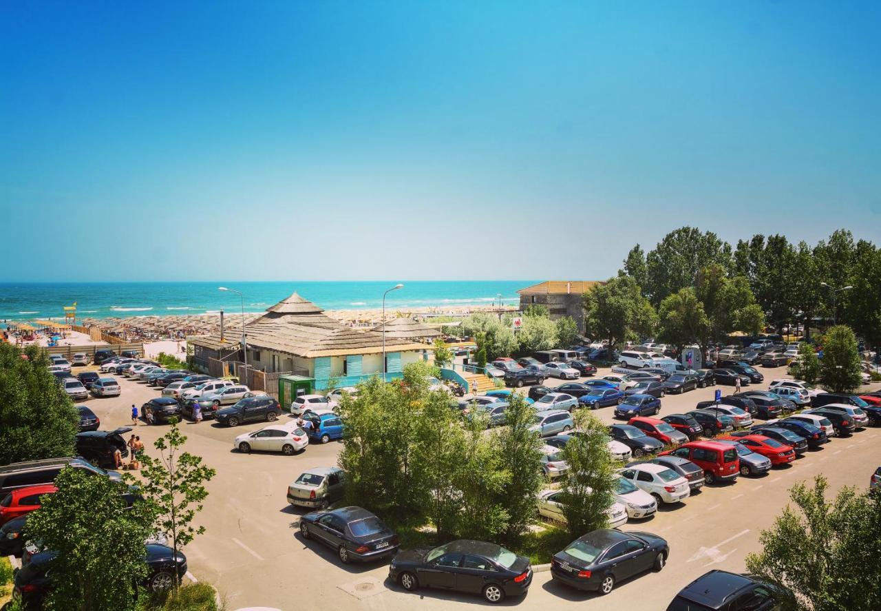 Oceana Summerland Apartment Mamaia Bagian luar foto